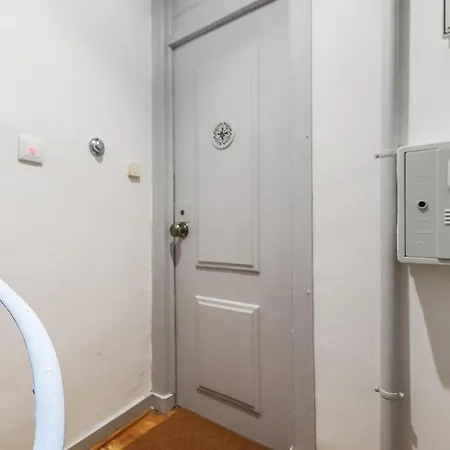Apartman Campo De Ourique Modern Bright With Office